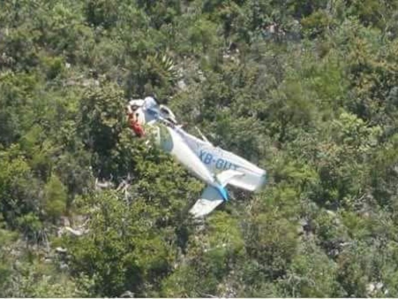Reportan desplome de avioneta en zona limítrofe potosina