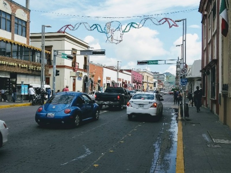 Reportan fallos en los semáforos de Av. México