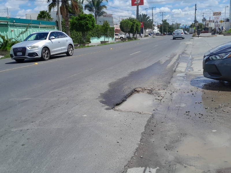 Reportan fuga de agua de Sapal, tiene más de un mes
