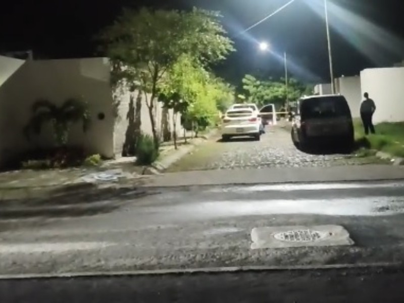 Reportan olores fétidos y encuentran un muerto Valle del Sol