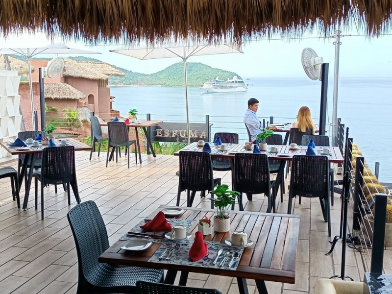 Reportan poca venta por fiestas patrias en restaurantes de Ixtapa-Zihuatanejo