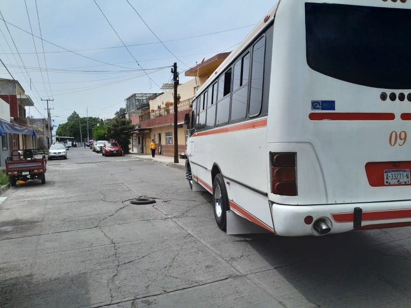 Reportan red de drenaje obsoleta en colonia zamorana