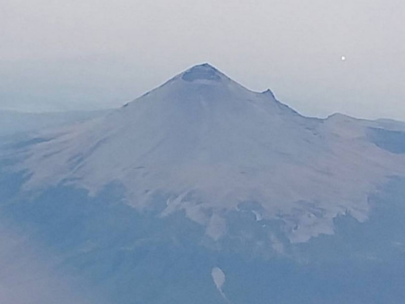 Reportan volcán Popocatépetl comportamiento moderado