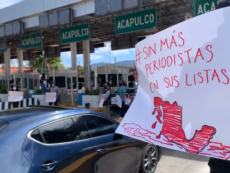 Reporteros guerrerenses se manifiestan por Lourdes Maldonado