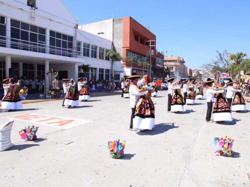 Representativo salinacrucense rumbo a la Guelaguetza 2018