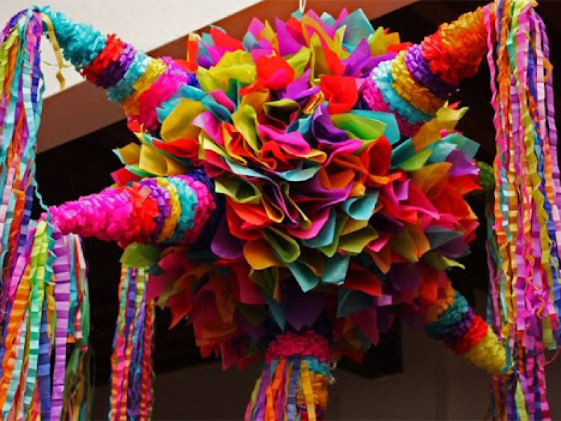 Repunta la venta de piñatas en estas fiestas decembrinas