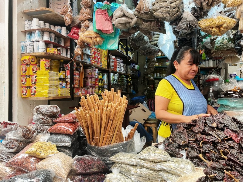 Repuntan cifras en mercados por venta de chocolate y leche