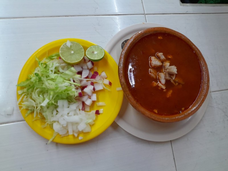 Repuntan las ventas del pozole por fiestas patrias