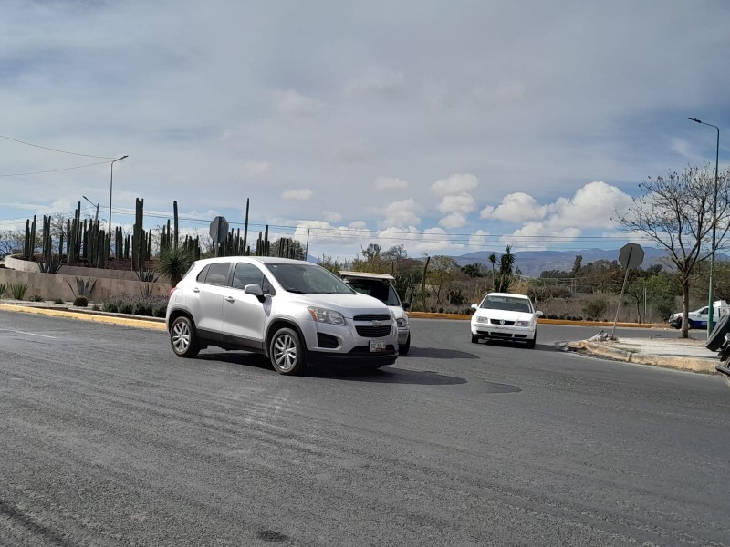 Requieren semáforos o reductores de velocidad en Y Peñafiel