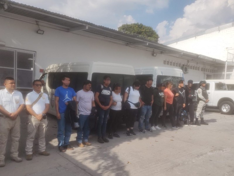 Rescatan a 41 migrantes en Ocozocoautla