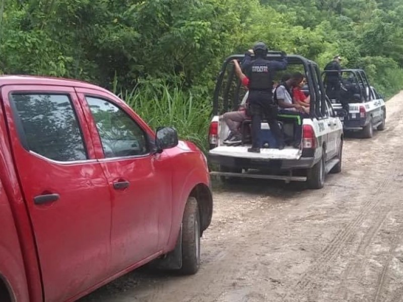 Rescatan a 6 migrantes secuestrados en Moloacán