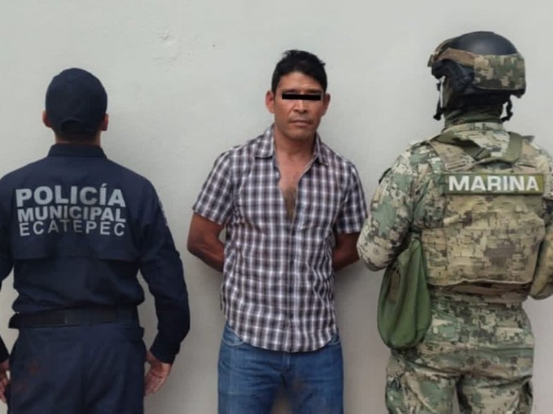Rescatan a adolescente poblana en Ecatepec, detienen a su captor