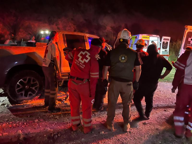 Rescatan a cinco excursionistas tras ataque de abejas en Viesca