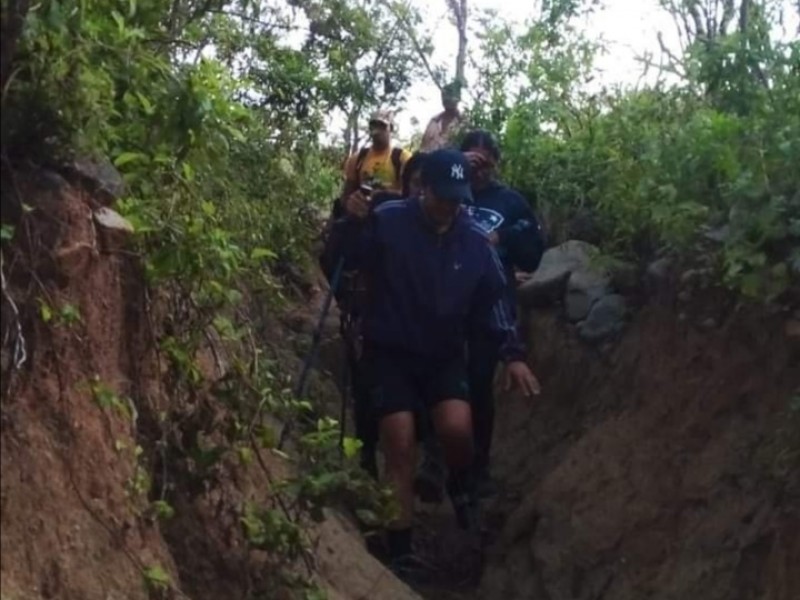 Rescatan a excursionistas extraviados en Sierra de la Laguna