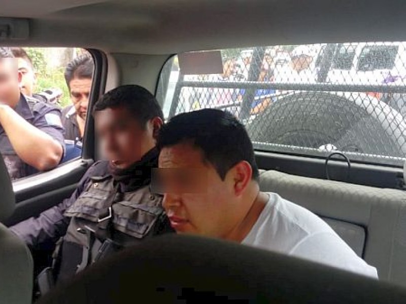 Rescatan hombre de intento de linchamiento en Tuxco