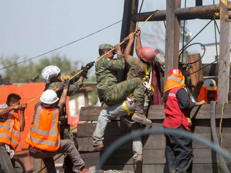 Rescate de mineros en Coahuila tardaría más de 6 meses
