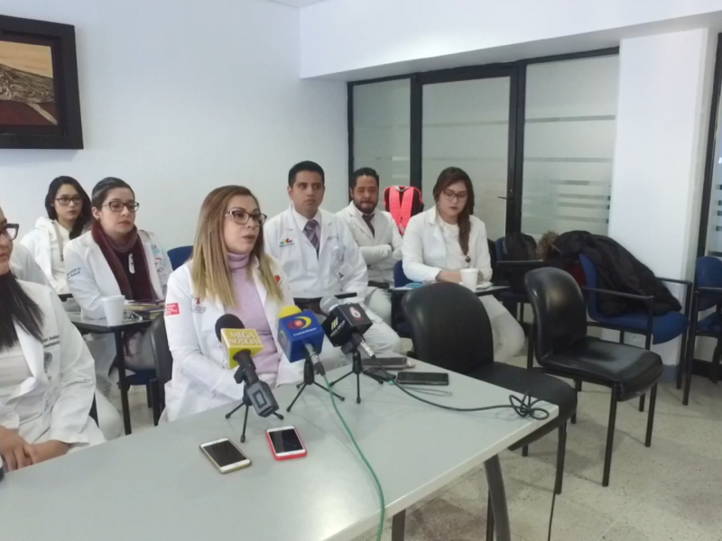 Residentes del Hospital de la mujer reclaman pagos