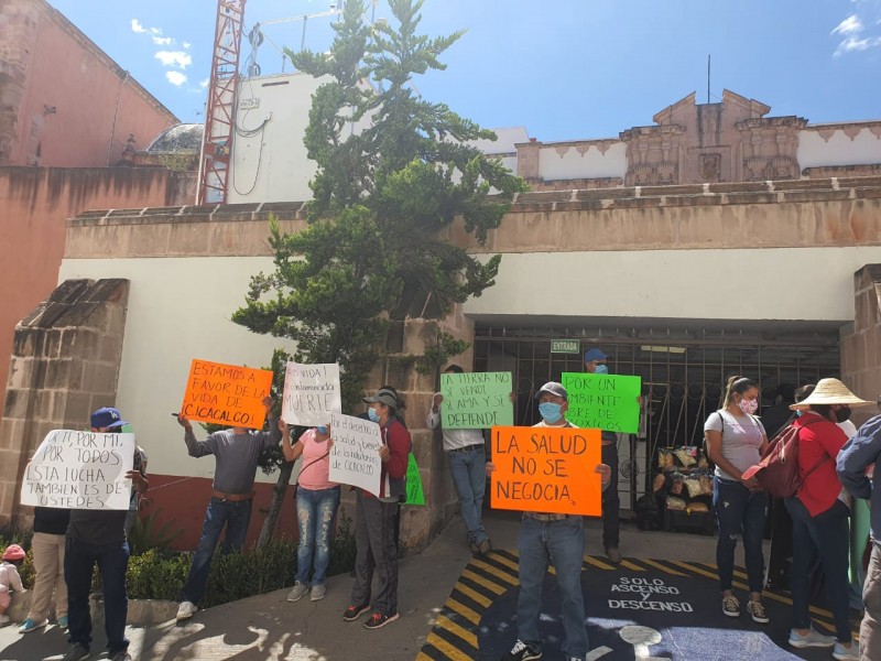 Residuos de relleno sanitario contaminan agua de comunidades en Tlaltenango