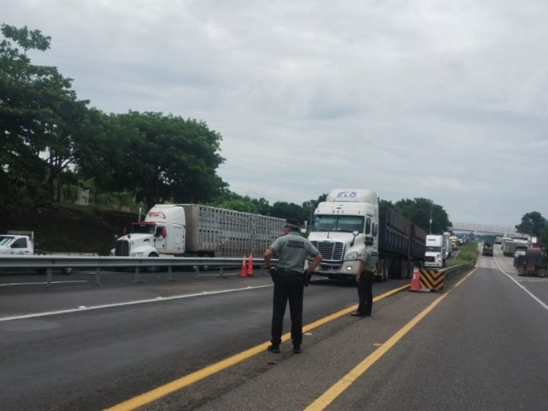 Restablecen vialidad en algunas carreteras del norte de Veracruz