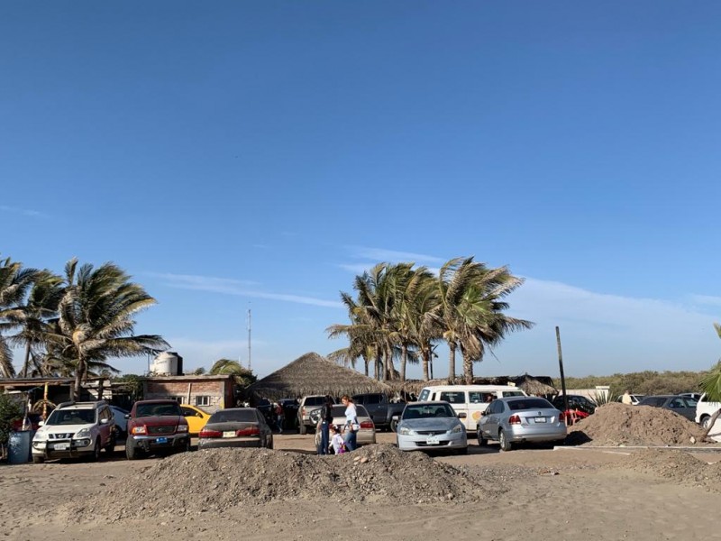 Restauranteros de Las Glorias ven inconveniente cierre de playas