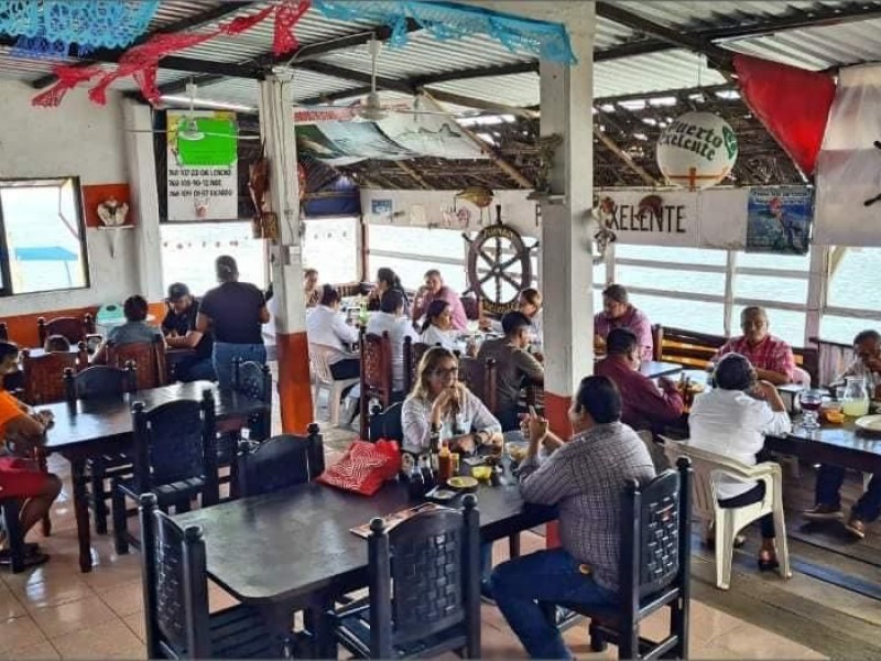 Restauranteros de Tamiahua con creciente demanda en sus cocinas