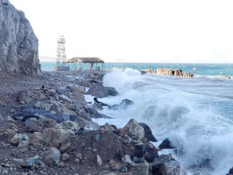 Restringen actividades en playas de Santa Rosalía y Los Barriles