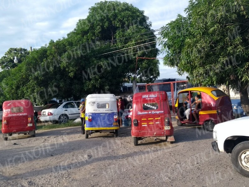 Retienen autobuses de Autotransportes Istmeños