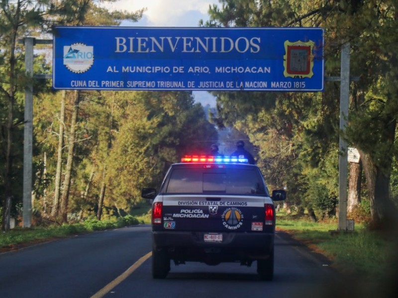 Retiran barricadas y retenes en Ario de Rosales