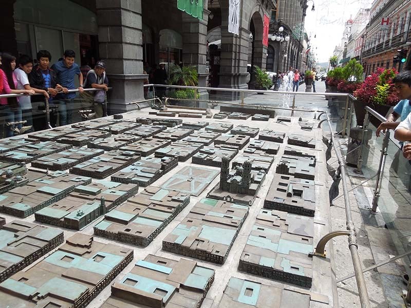 Retiran maqueta monumental del Centro Histórico