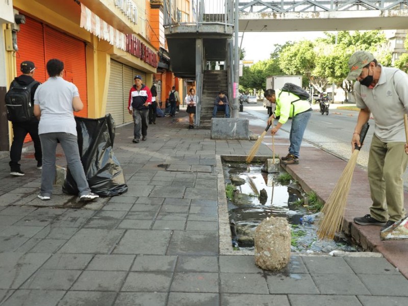 Retiran más de 3 toneladas de basura en San Juan de Dios