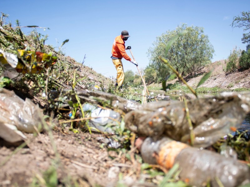 Retiran más de mil 28 toneladas de basura en drenes