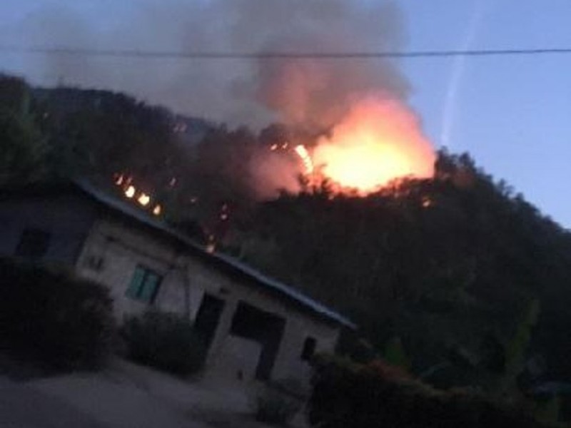 Retoman actividades escuelas suspendidas por incendios