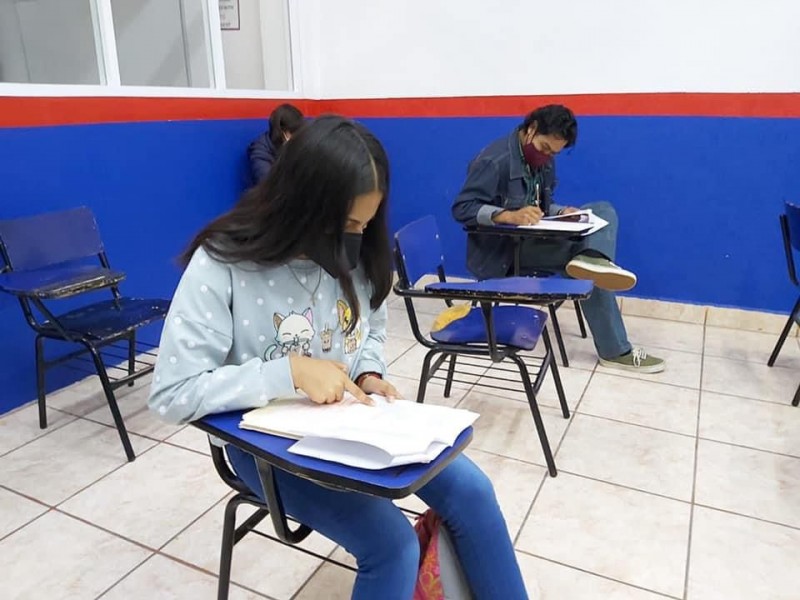 Retoman clases en nivel Medio Superior y Superior en Michoacán