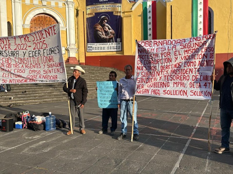 Retoman protesta agentes y subagentes, exigen pago de sueldos