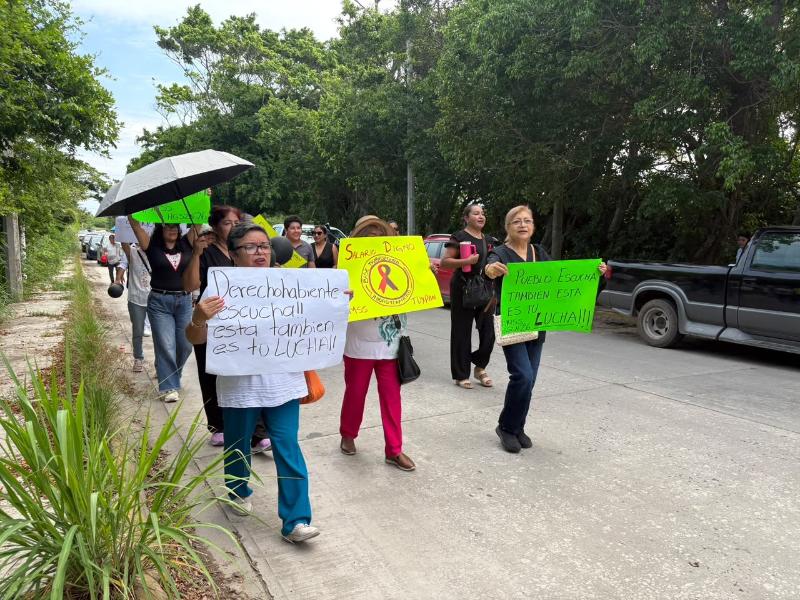 Retrasos en cirugías y diagnósticos, principales gestiones de derechohabientes en Tuxpan