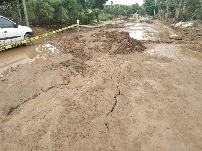 Retrasos en obra genera afectaciones por lluvias en Tehuantepec