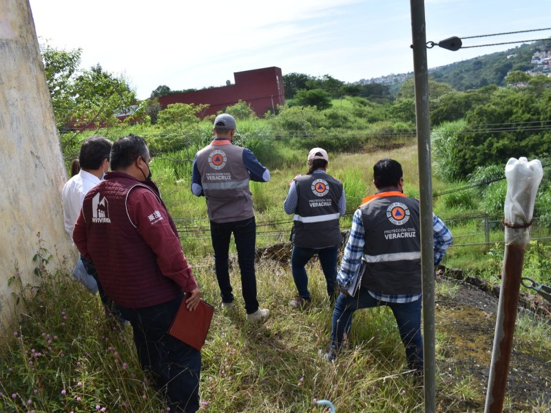 Reubicarán familias de Cazones a zonas seguras