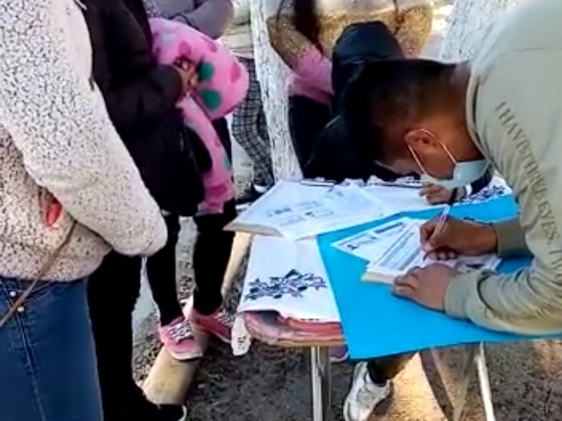 Reúnen firmas para garantizar quimios a niñez con cáncer