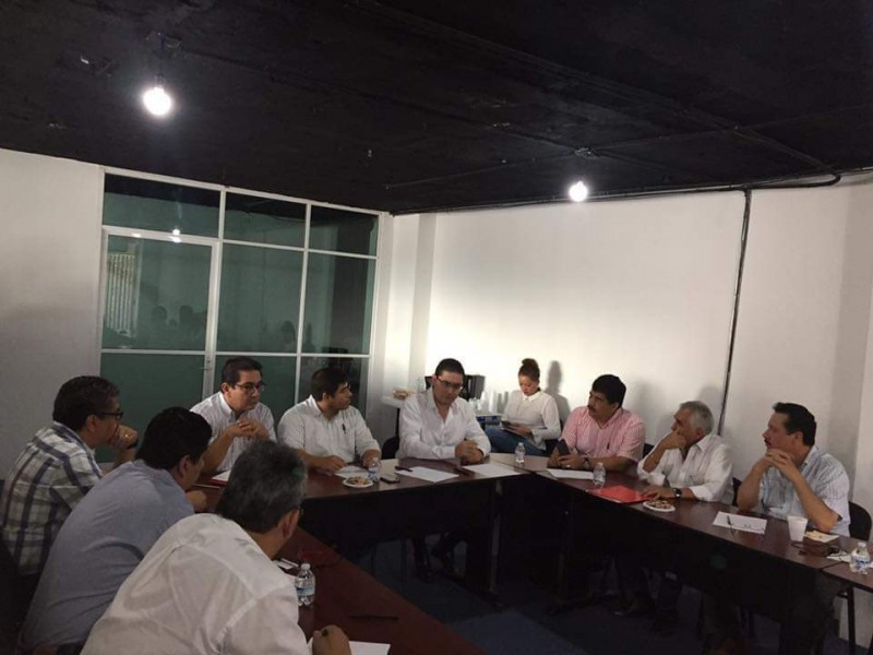 Reunión de empresarios con Secretaría Economía