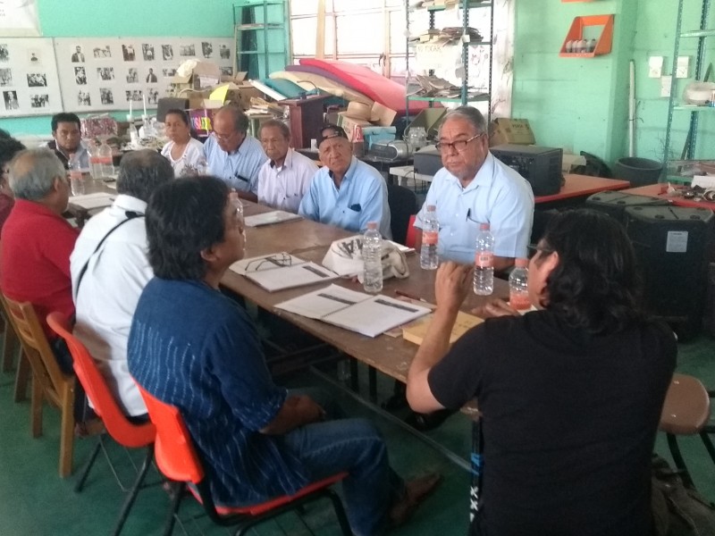 Reunión del INALI con investigadores del Zapoteco