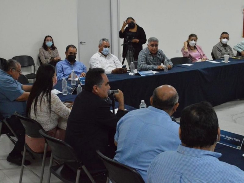 Reunión para ver los avances informe de labores