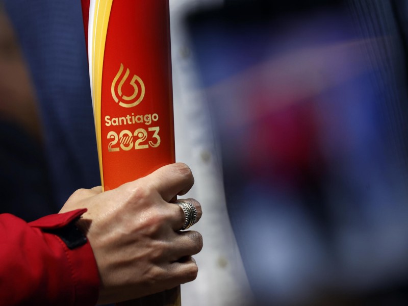 Revelan antorcha para los Juegos Panamericanos Santiago 2023