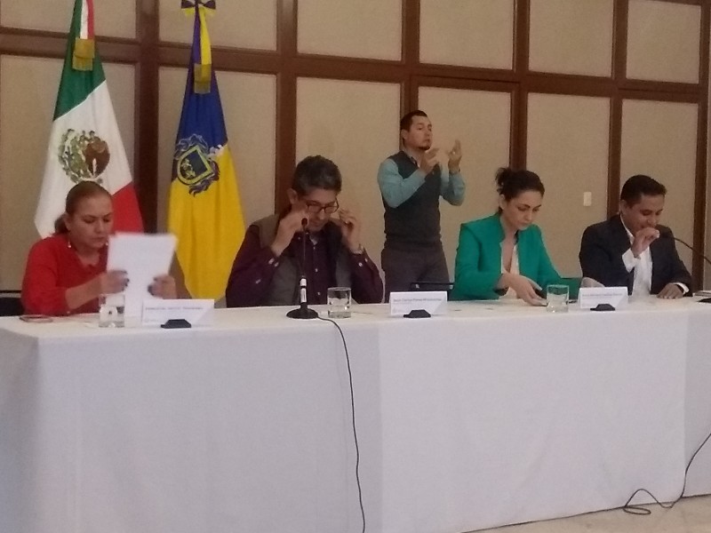 Revelan red de venta de plazas en SEJ