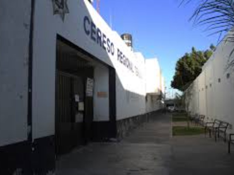 Revisan penal de Tehuacán y decomisan artículos ilegales