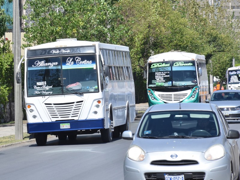 Revisan unidades de transporte público en Torreón