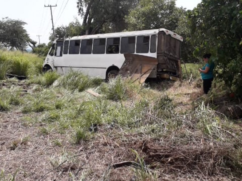 Revisarán condiciones de camiones de pasajeros