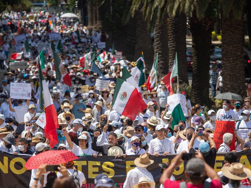 Revocación de Mandato, regreso de la reelección en México; Fox