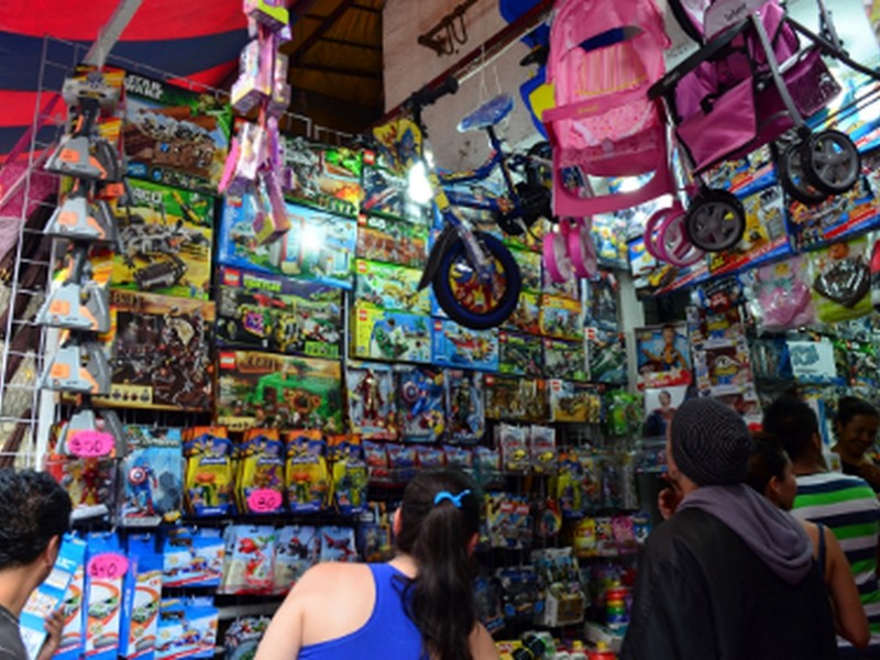 Reyes magos en problemas por horario de tianguis de juguete