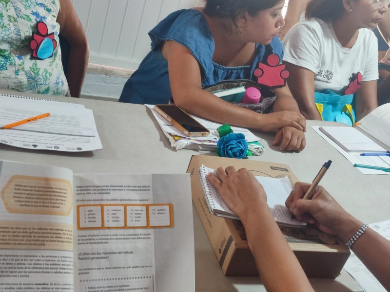 Rezago educativo continúa en Tuxpan