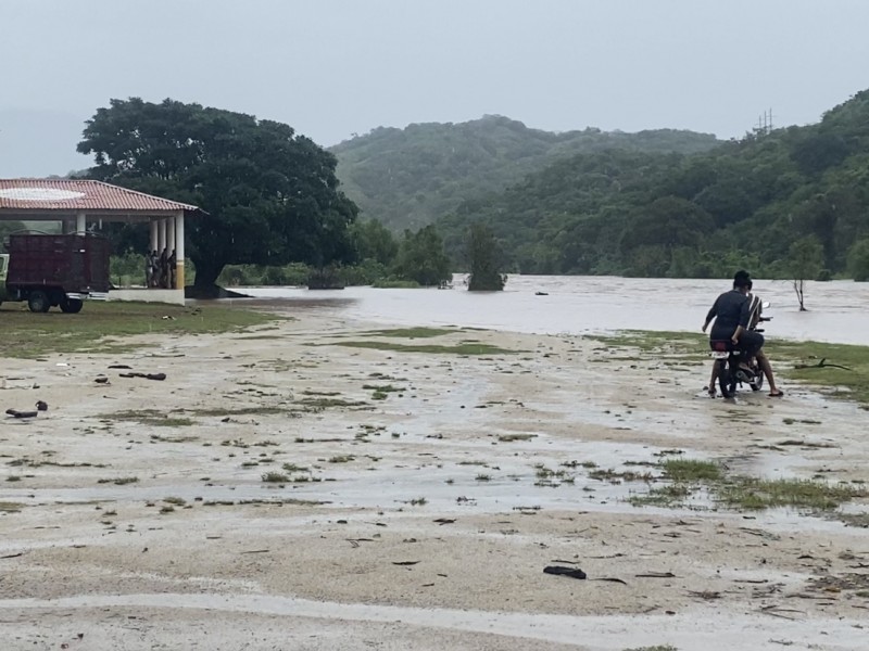 Riesgo latente de desbordamiento en el río San Jeronimito